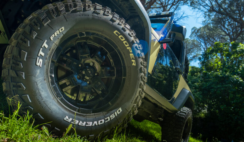 
								2010 Jeep Wrangler 3.8L Rubicon full									
