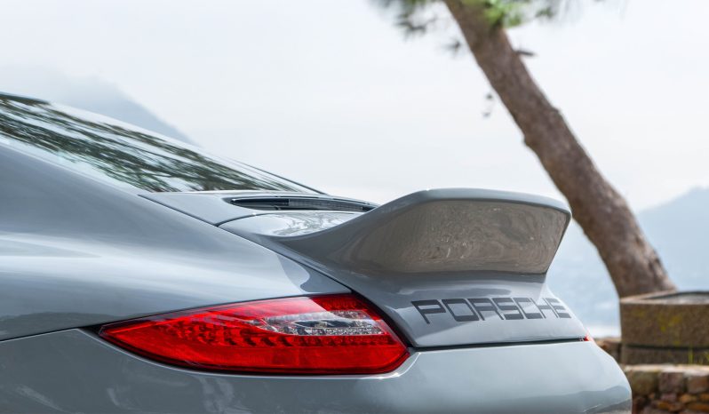 
								2011 Porsche 911 Carrera S full									