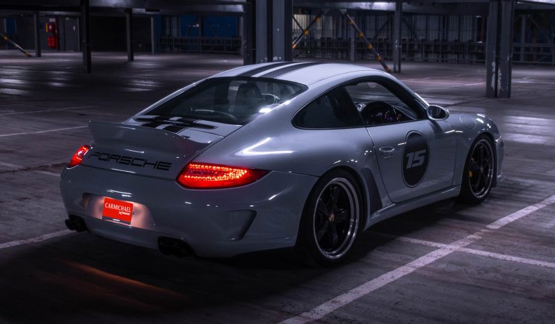 
								2011 Porsche 911 Carrera S full									