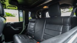 
										2012 Jeep Wrangler Unlimited 3.6L Rubicon full									