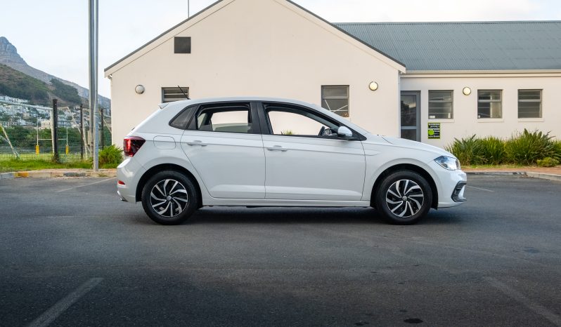 
								2021 Volkswagen Polo Hatch 1.0TSI 70kW Life full									