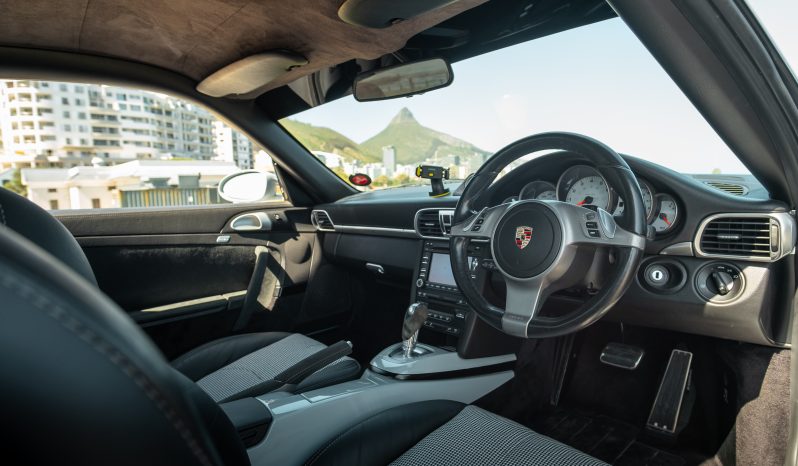 
								2011 Porsche 911 Carrera S full									