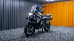 
										2022 BMW 1200GS 1250GS Triple Black full									