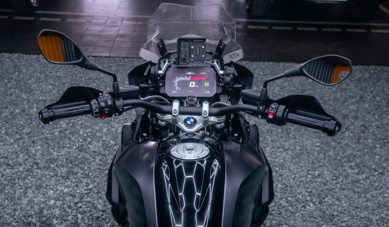 
								2022 BMW 1200GS 1250GS Triple Black full									