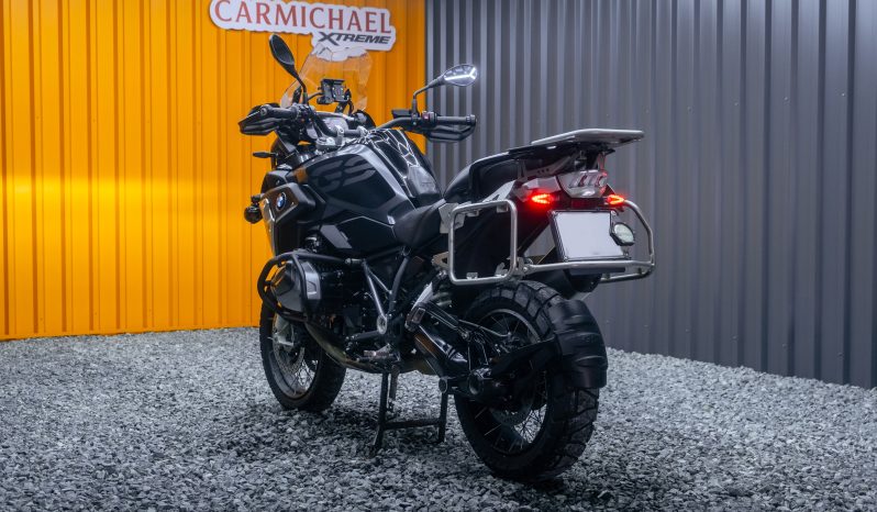 
								2022 BMW 1200GS 1250GS Triple Black full									