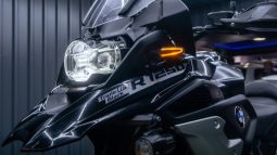 
										2022 BMW 1200GS 1250GS Triple Black full									