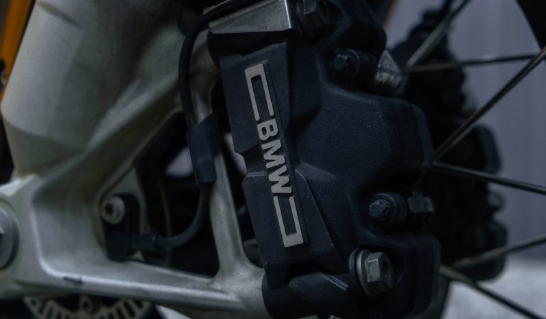 
								2022 BMW 1200GS 1250GS Triple Black full									