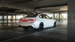 
										2019 BMW 3 Series 320d M Sport Launch Edition full									