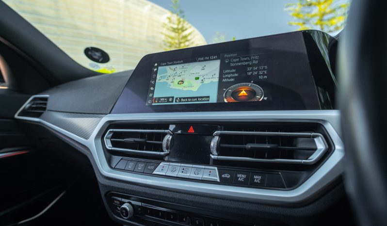 
								2019 BMW 3 Series 320d M Sport Launch Edition full									