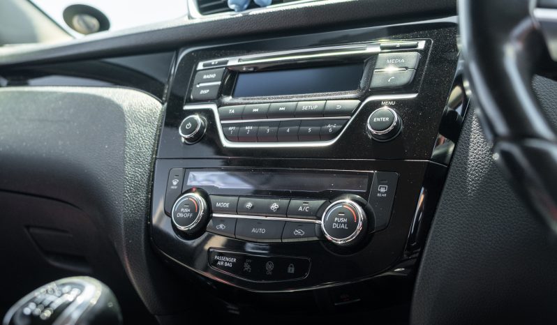 
								2018 Nissan Qashqai 1.2T Acenta full									