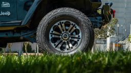 
										2006 Jeep Wrangler Sahara 4.0 full									