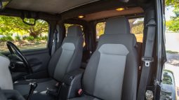 
										2006 Jeep Wrangler Sahara 4.0 full									