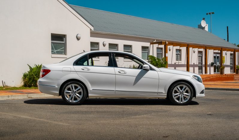 
								2013 Mercedes-Benz C-Class C200CDI Avantgarde full									