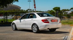
										2013 Mercedes-Benz C-Class C200CDI Avantgarde full									
