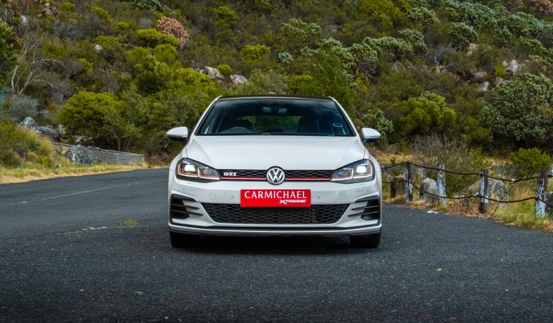 
								2018 Volkswagen Golf GTI full									