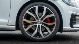 
										2018 Volkswagen Golf GTI full									
