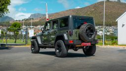 
										2015 Jeep Wrangler Unlimited 3.6L Rubicon full									