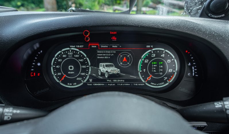 
								2012 Jeep Wrangler 3.6L Sahara full									
