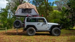 
										2012 Jeep Wrangler 3.6L Sahara full									