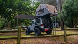 
										2012 Jeep Wrangler 3.6L Sahara full									