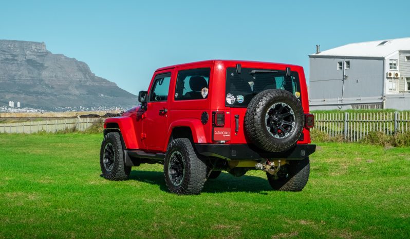
								2013 Jeep Wrangler 3.6L Sahara full									