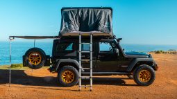 
										2015 Jeep Wrangler Unlimited 3.6L Rubicon full									